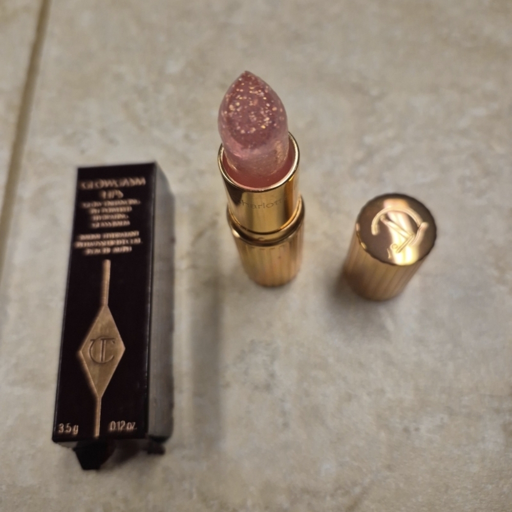 Charlotte Tilbury Glowgasm Lips Glow Enhancing Ph Glass Balm Glittergasm